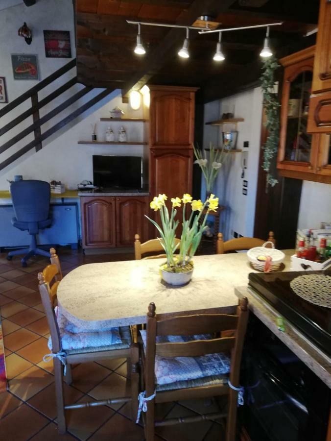 Alex'S Home Crone Esterno foto